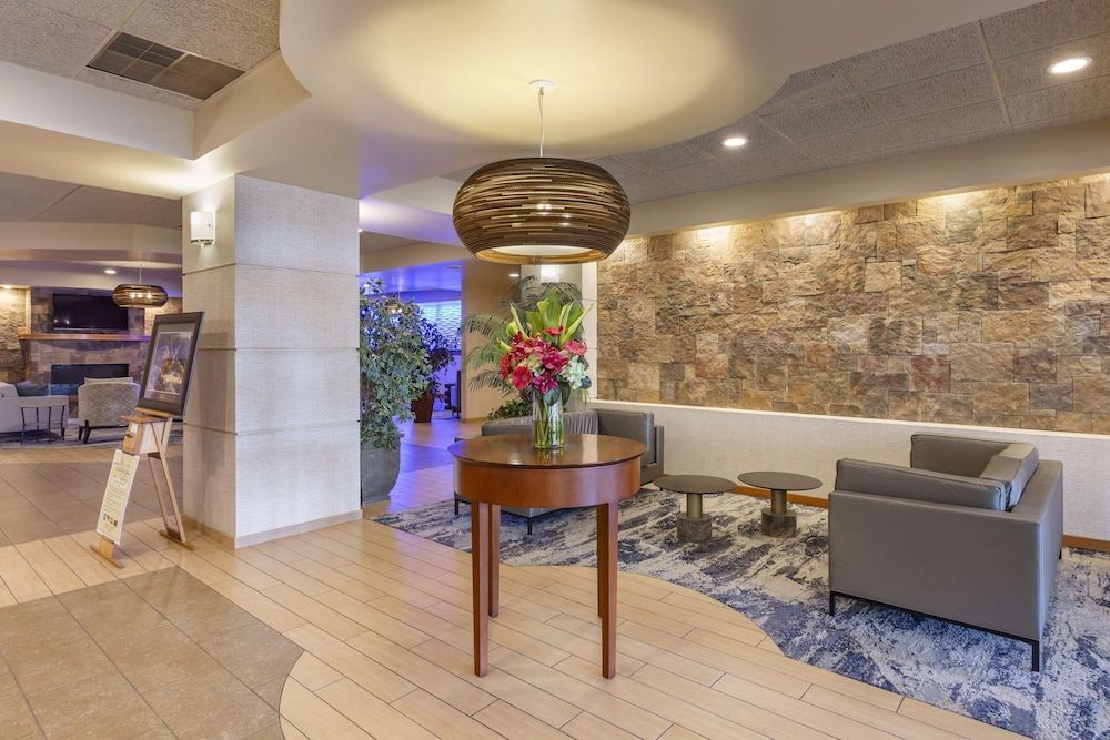 Best Western Plus Butte Plaza Inn 2