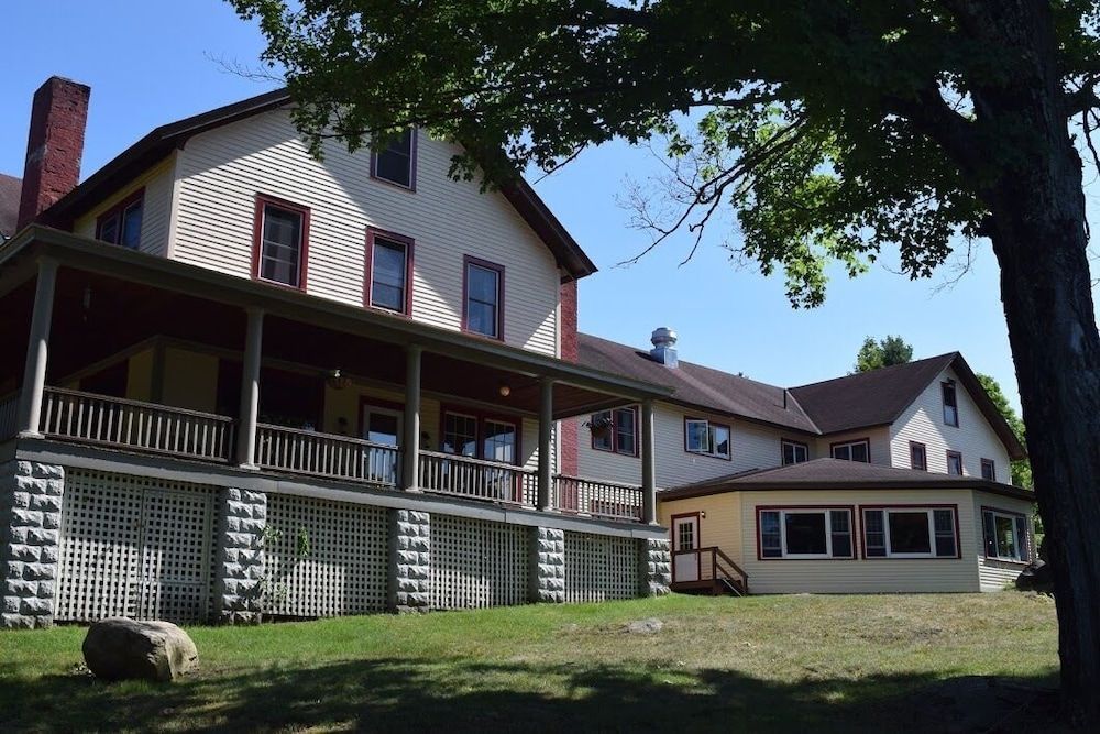 The Long View Lodge 1