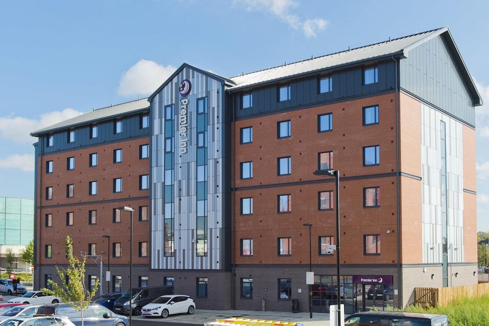 Premier Inn Gloucester - Quayside 1