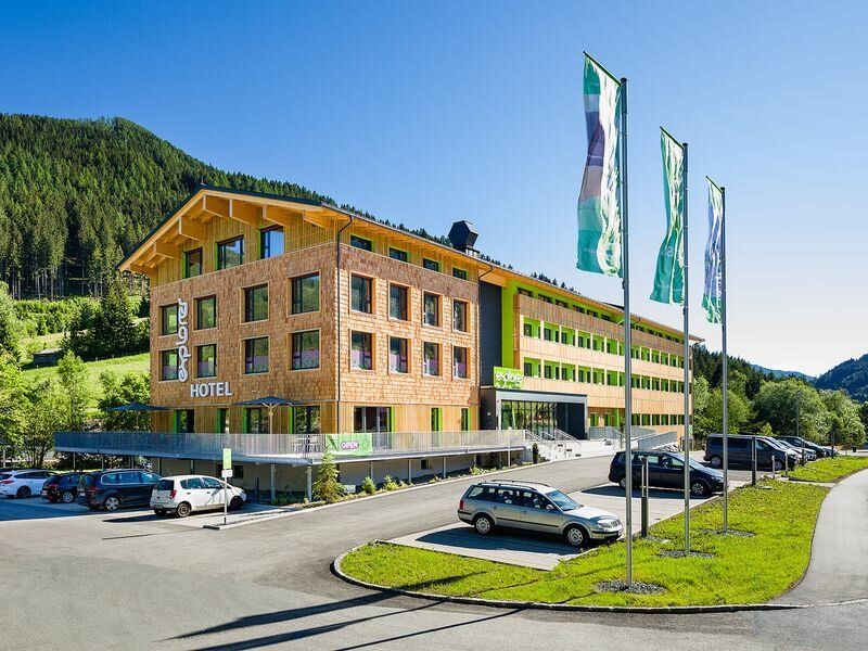 Explorer Hotel Bad Kleinkirchheim 1