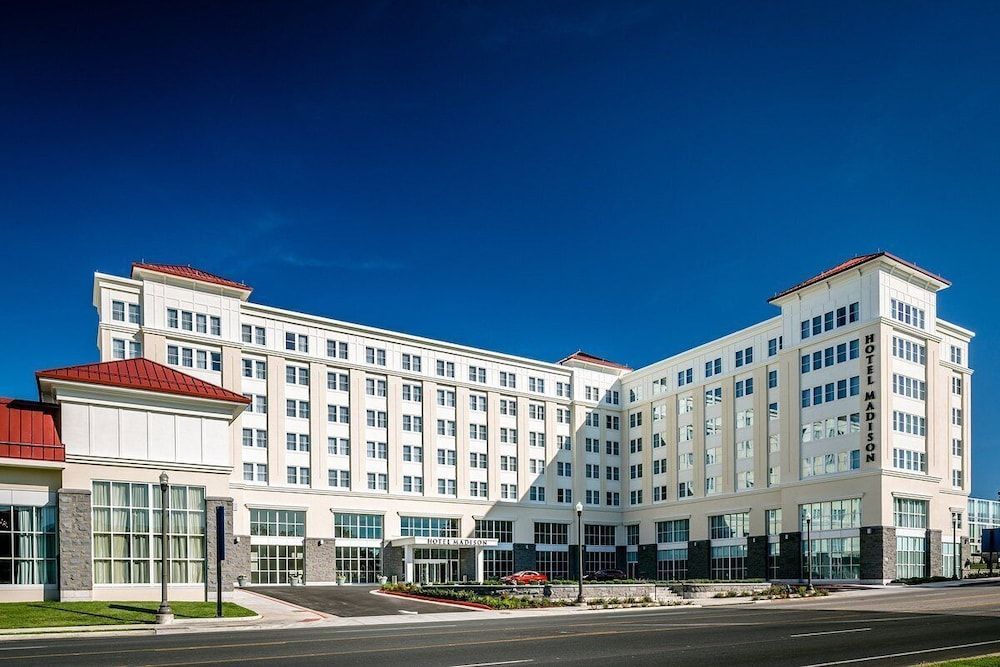 Hotel Madison & Shenandoah Conference Ctr. 1