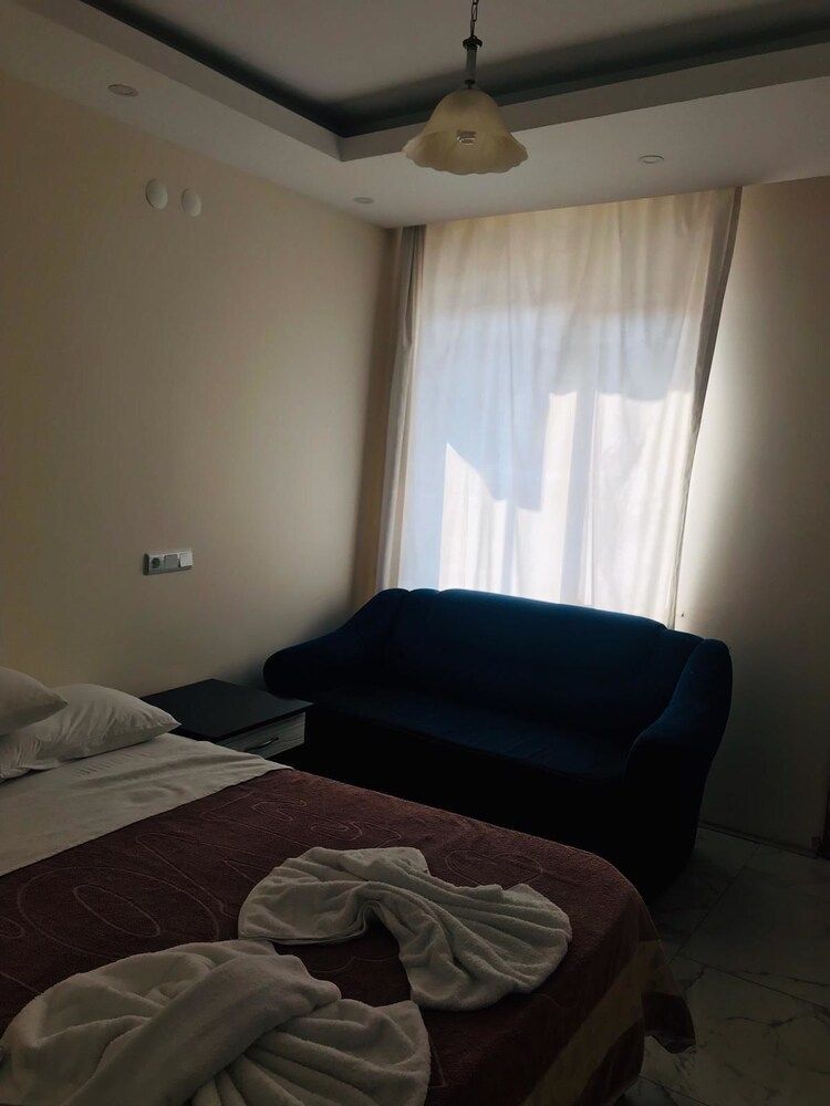 Ozturk Hotel 2