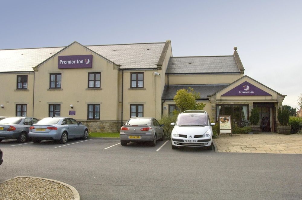 Premier Inn Newcastle - Holystone 1