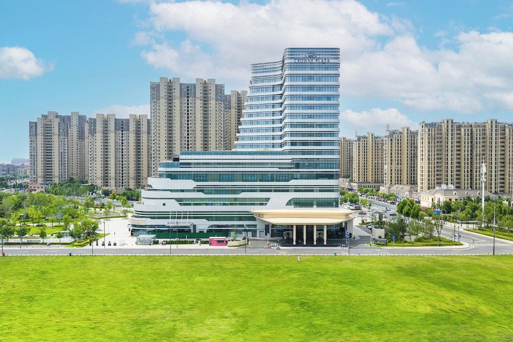 Crowne Plaza Taixing by IHG 1