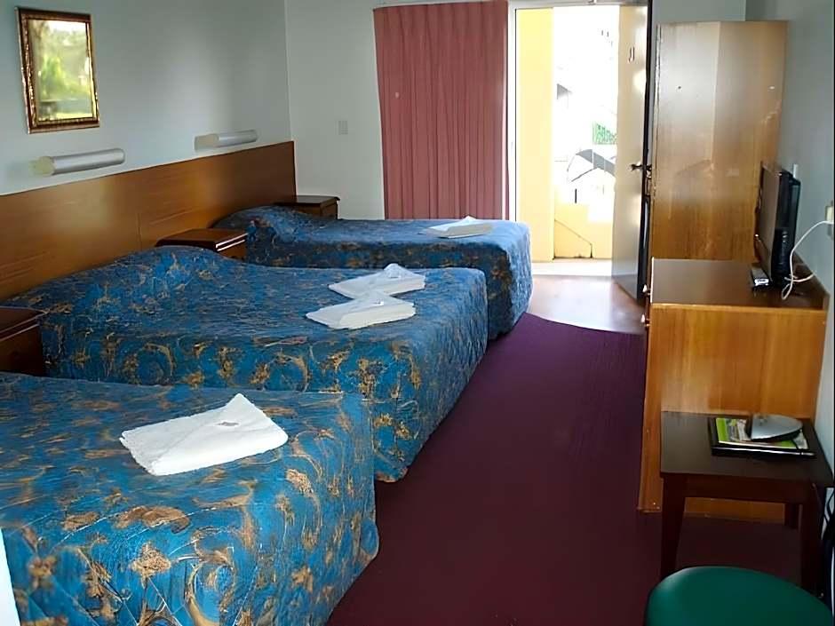 Park Drive Motel 2