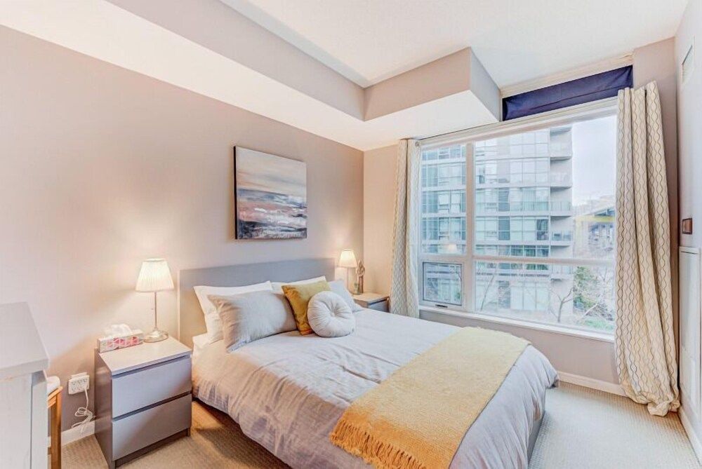 Designer Living - Near Rogers Centre 1