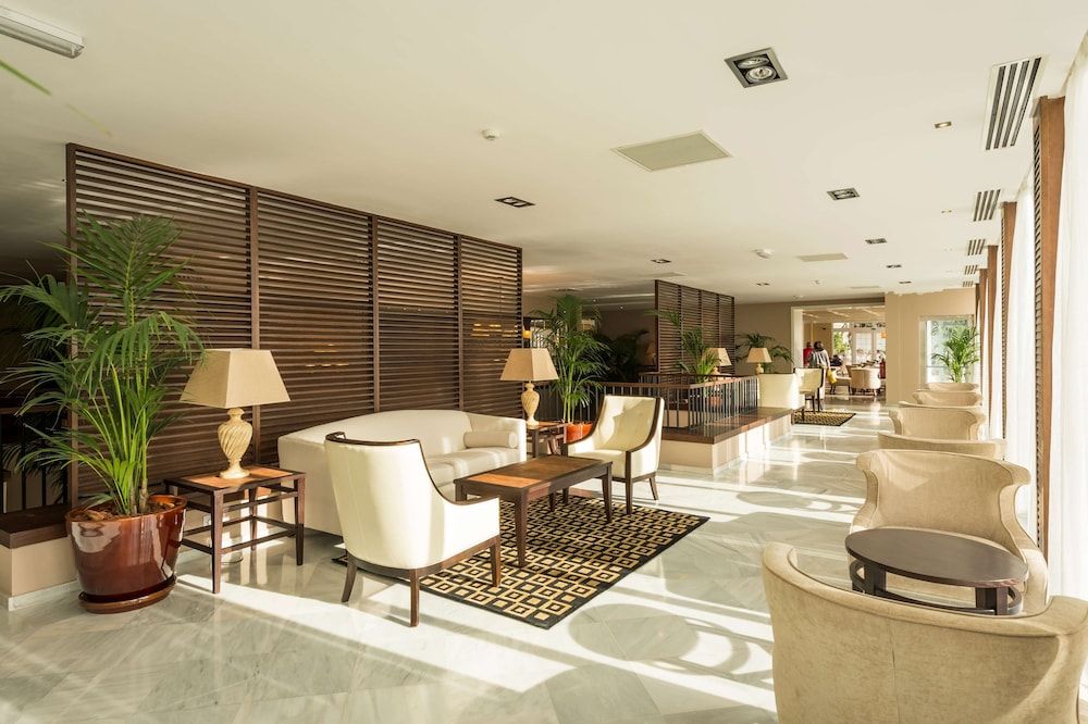 Rock Hotel 2