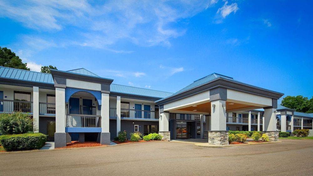 Best Western Emporia 1