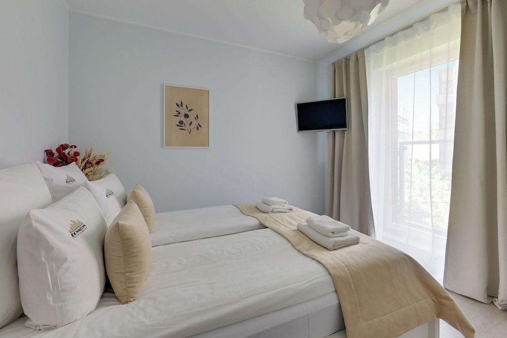 Chmielna Park - City Center & Parking by Downtown Apartments 2