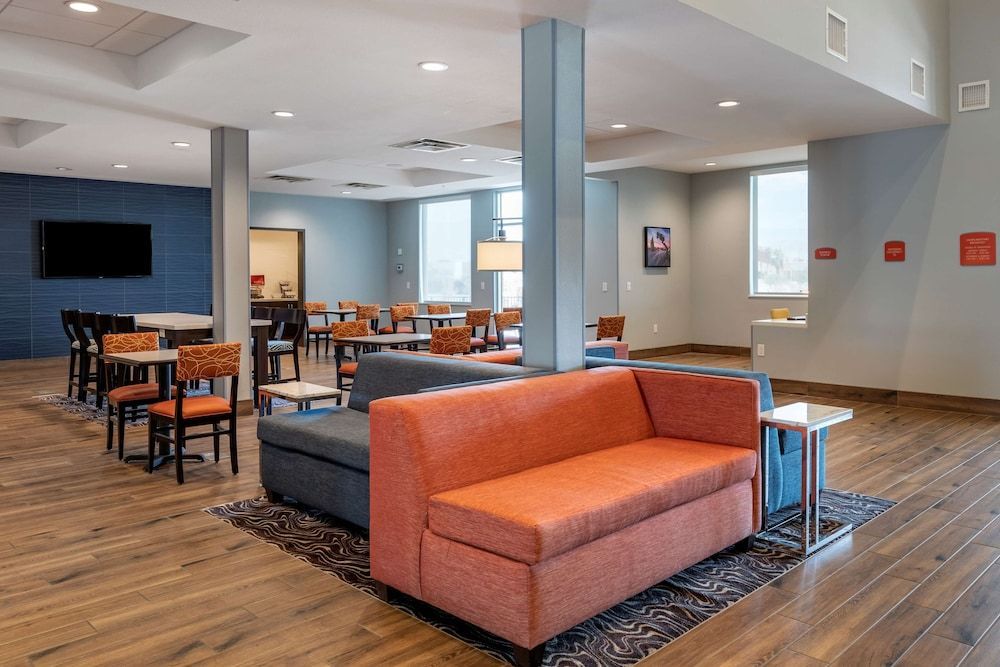 Best Western Plus Coachella Valley Inn & Suites 2