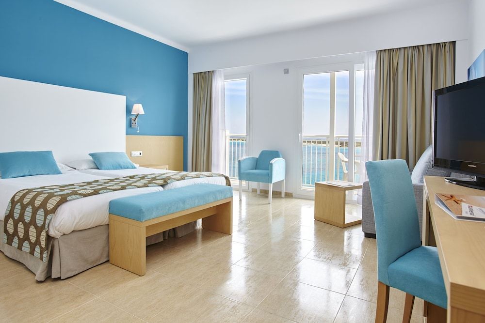 Universal Hotel Marqués 2