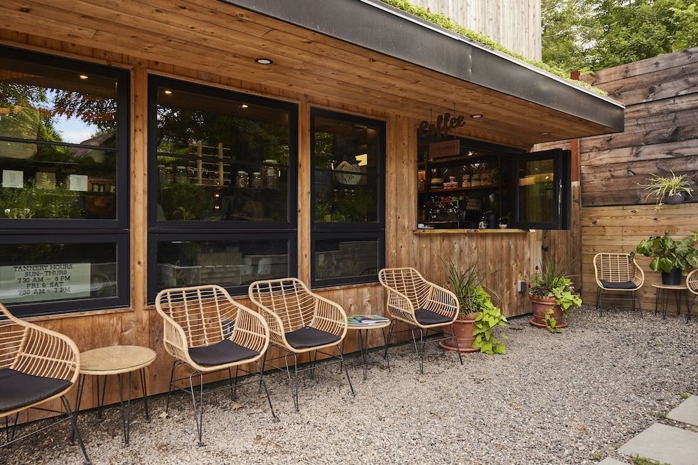 Woodstock Way Hotel 2