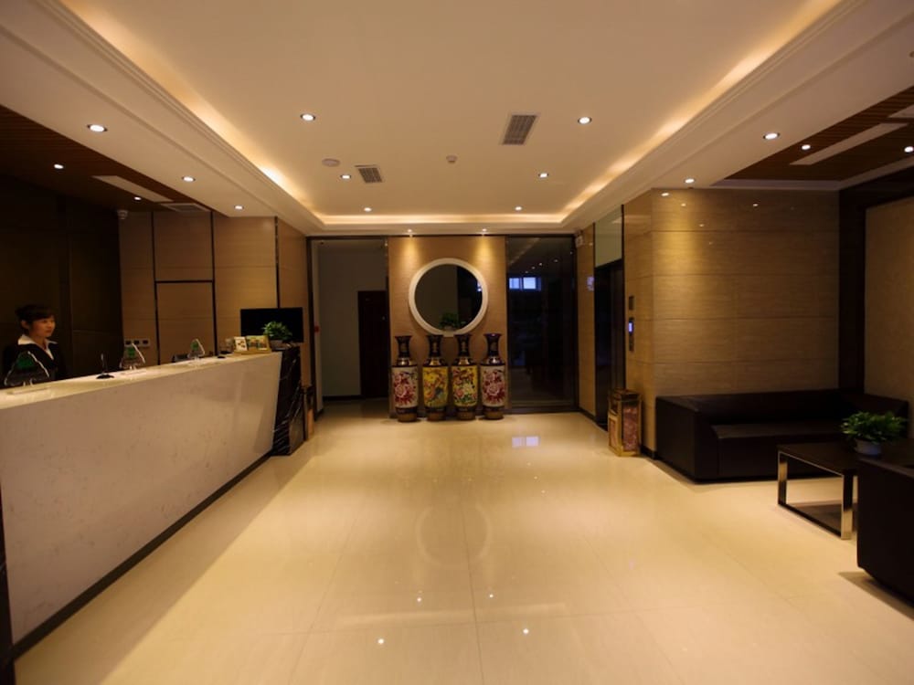 GreenTree Alliance YanTai YingChun Street Green Homeland Hotel 2