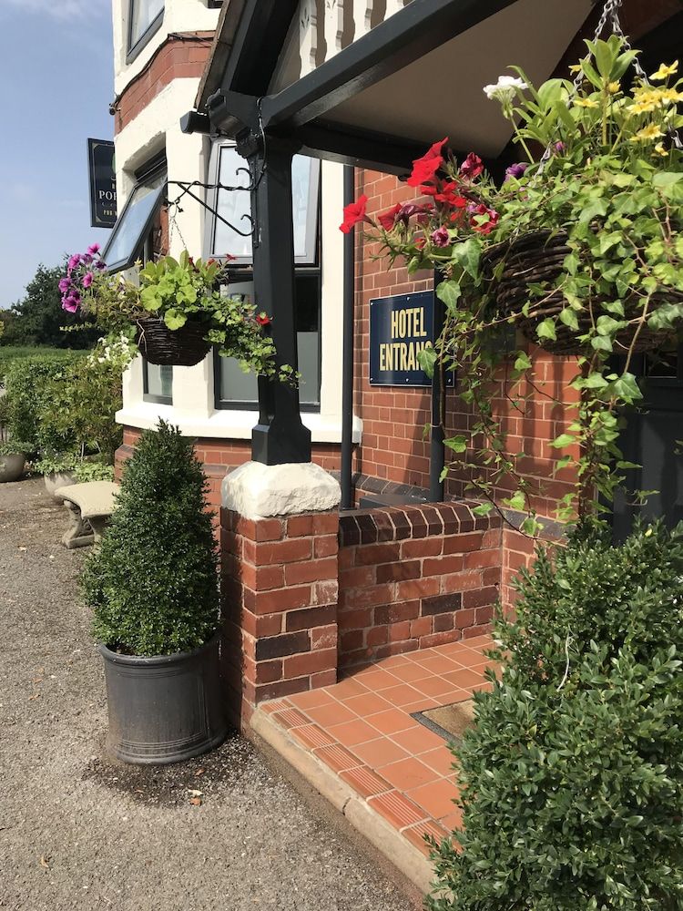 Rowton Poplars Hotel 1