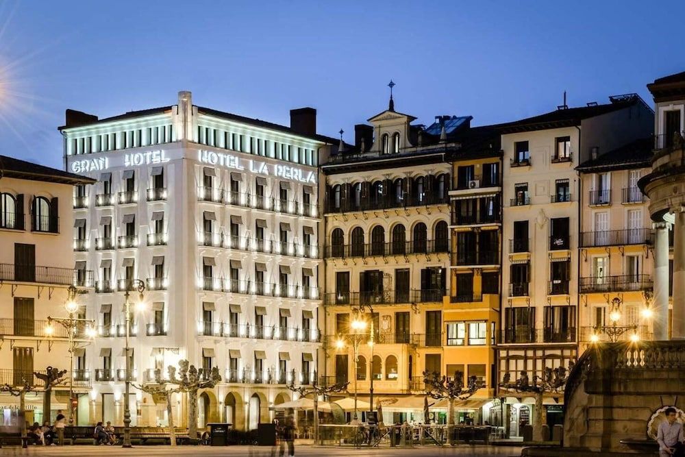 Gran Hotel La Perla 1