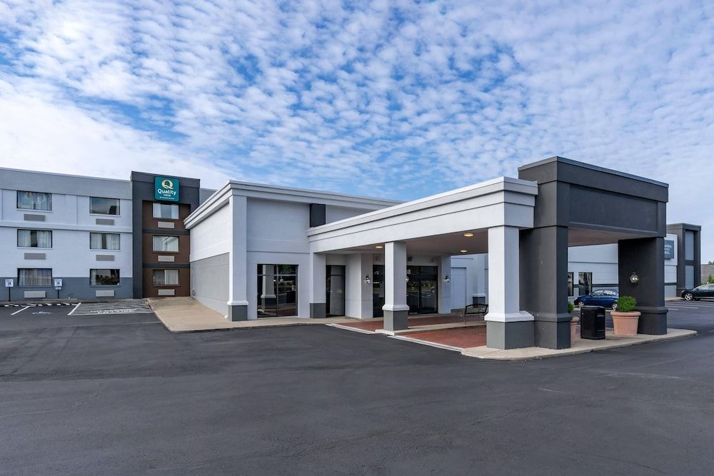 Quality Inn Lexington -Horse Park 1