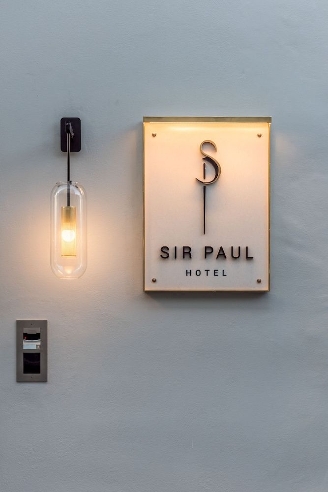 S Paul City Hotel 1