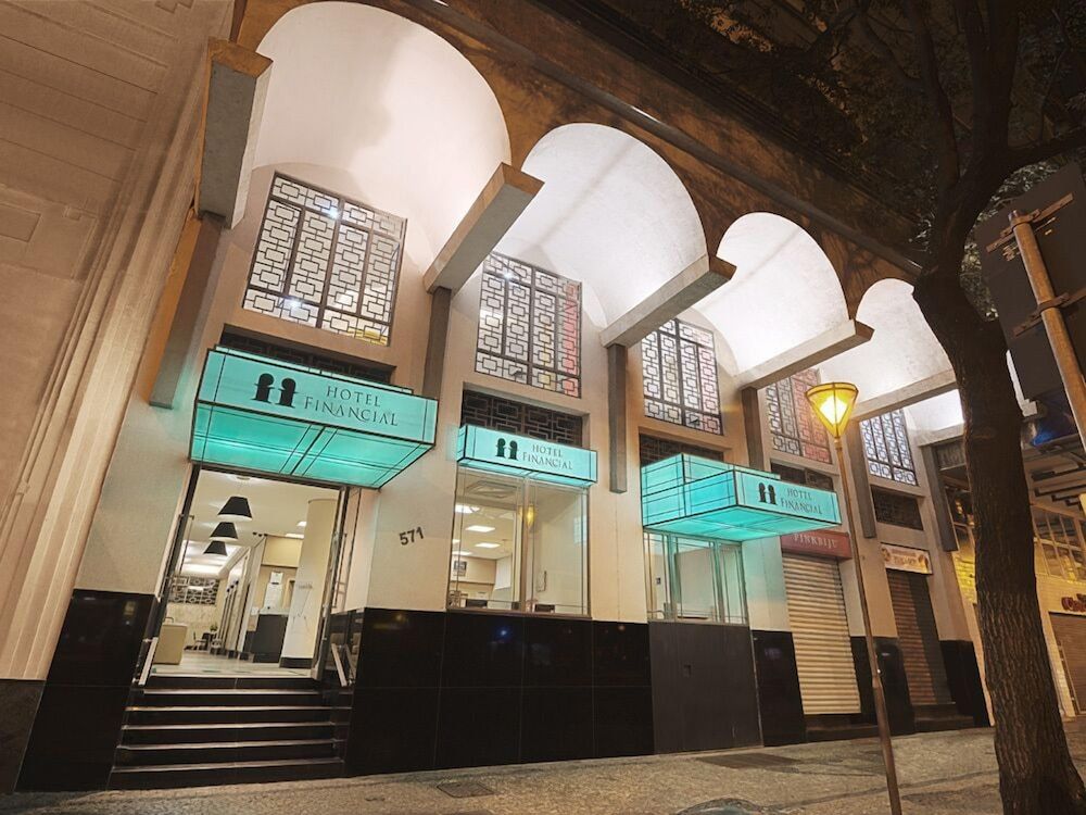 Hotel Financial 1