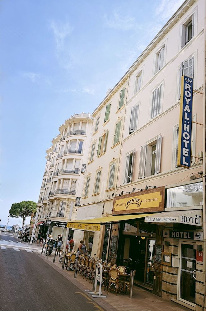 Azurene Royal Hotel 1