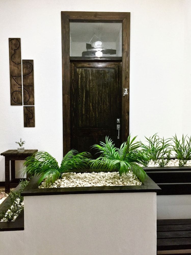 MOKA HOUSE 2