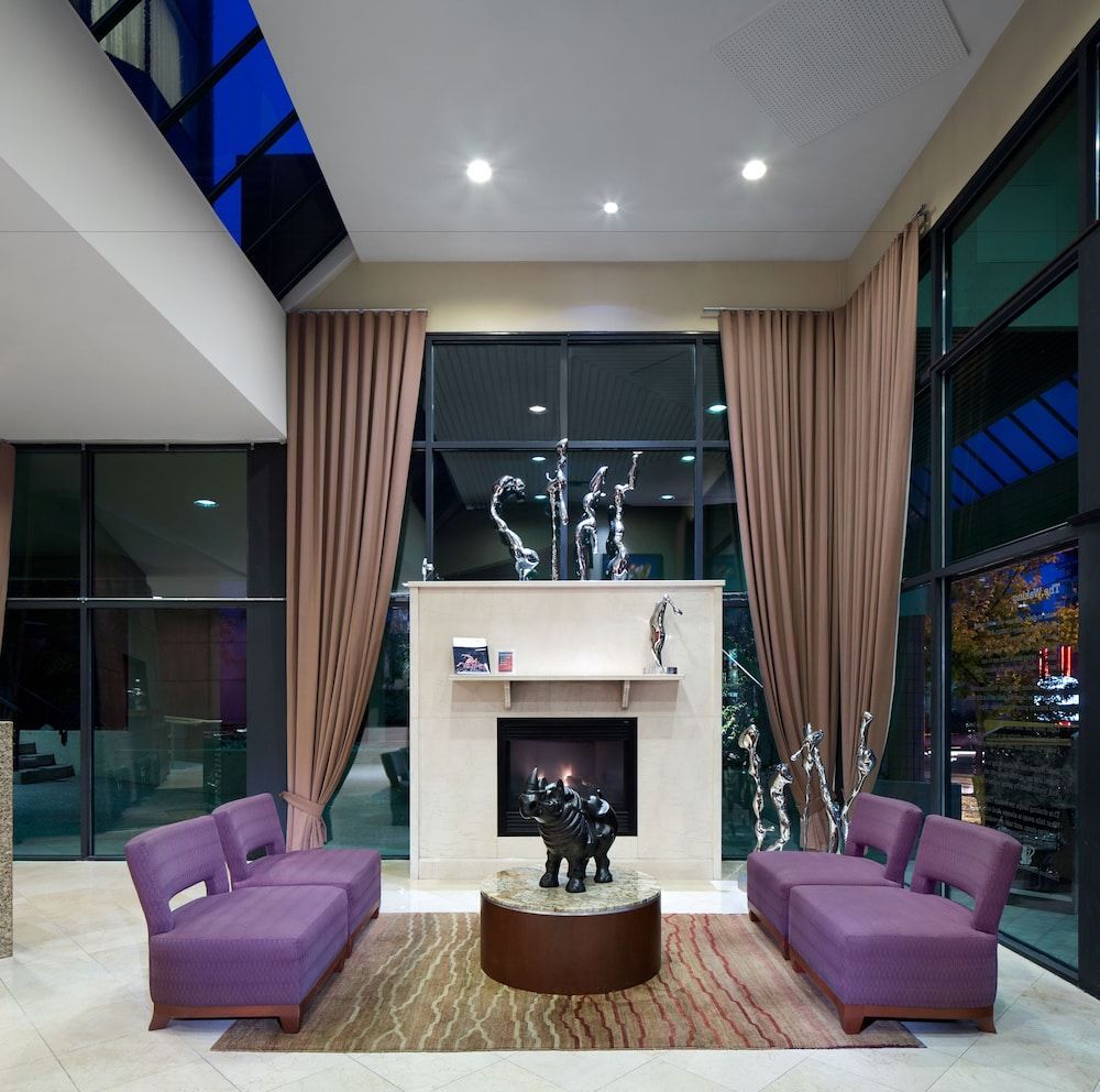The Listel Hotel Vancouver 2