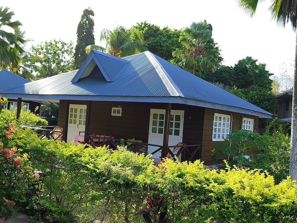Chez Michellin Pensions Residence 1