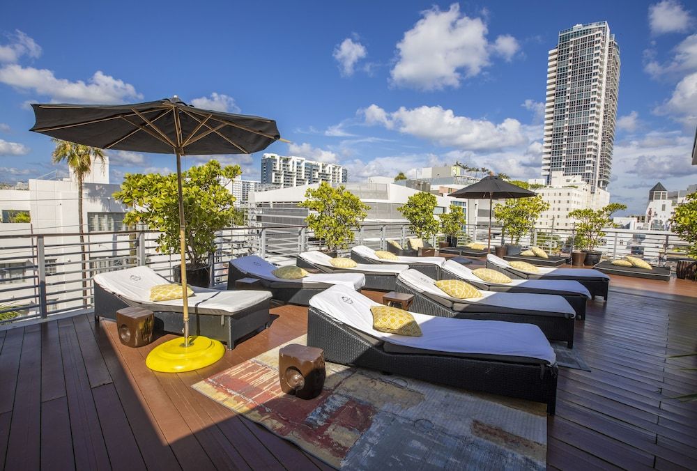 Riviera Suites 1