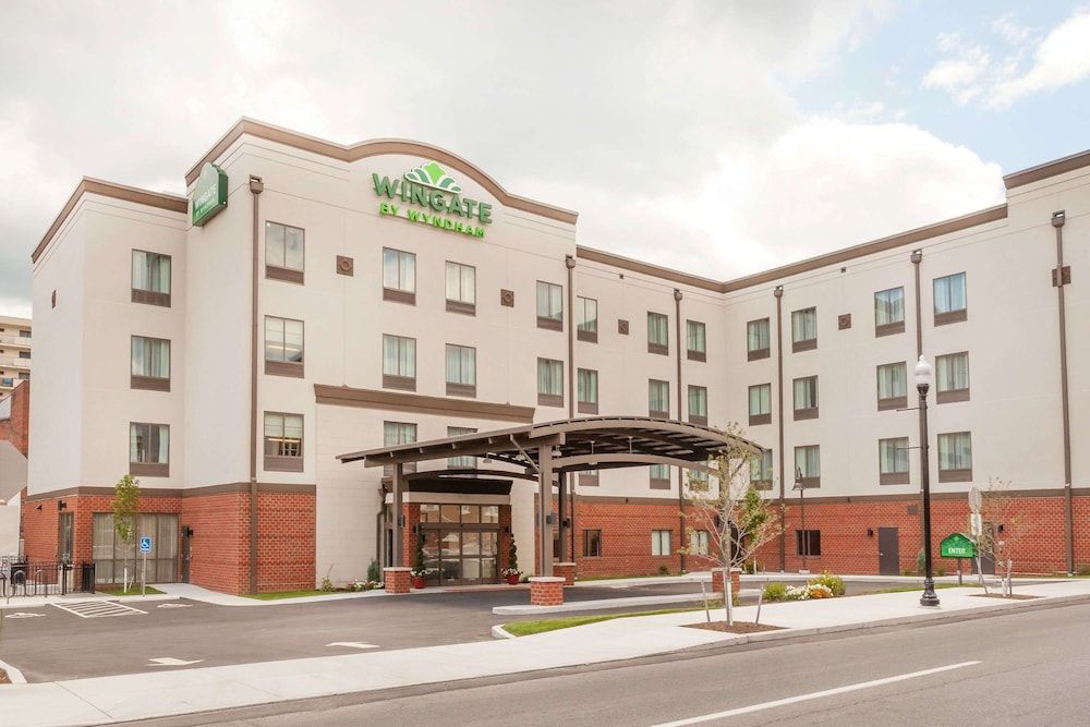 Wingate by Wyndham Altoona Downtown/Medical Center 1