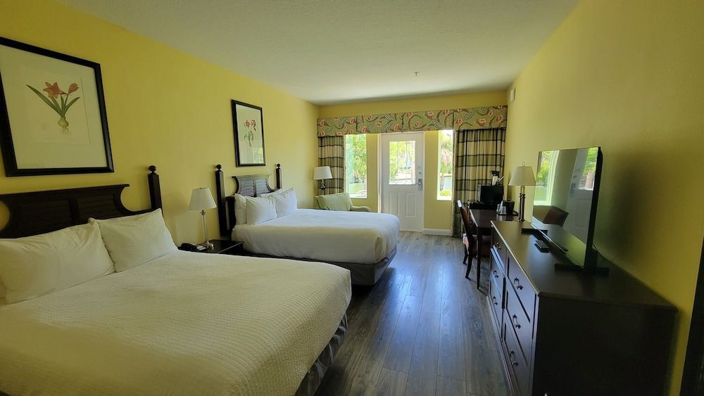 Plantation Resort on Crystal River 1