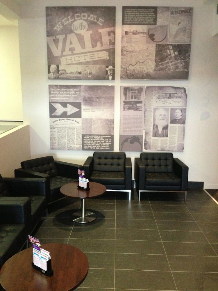 Vale Hotel 2
