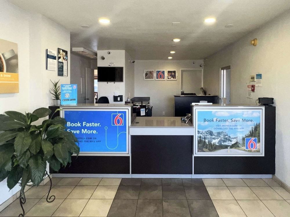Motel 6 Tulare, CA 2