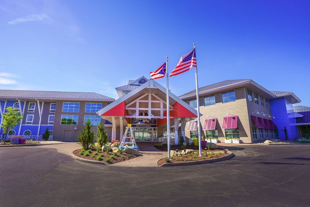Castaway Bay by Cedar Point Resorts 1