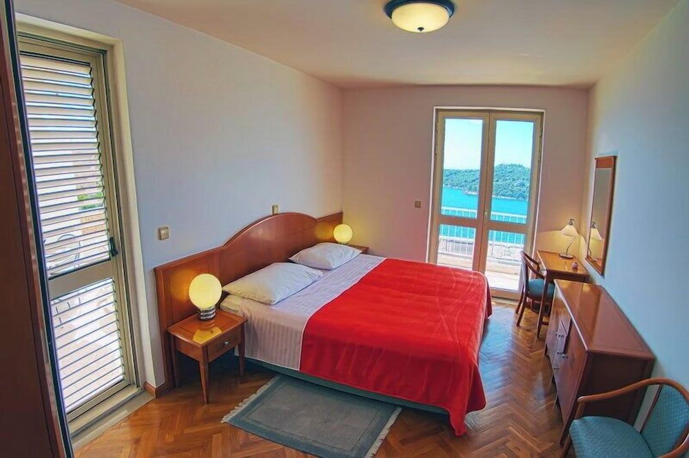Sipa Apartments 1