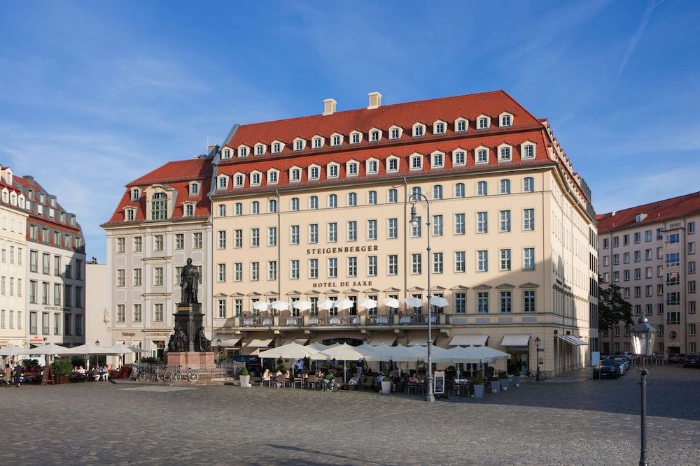 Steigenberger Hotel de Saxe 1