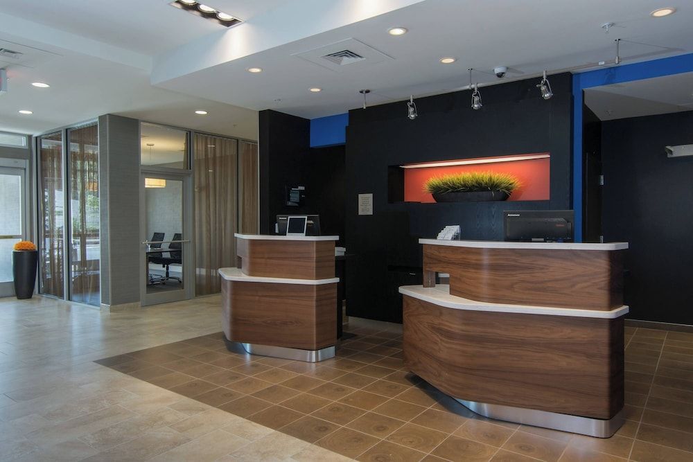 Courtyard by Marriott Raleigh-Durham Airport/Brier Creek 2
