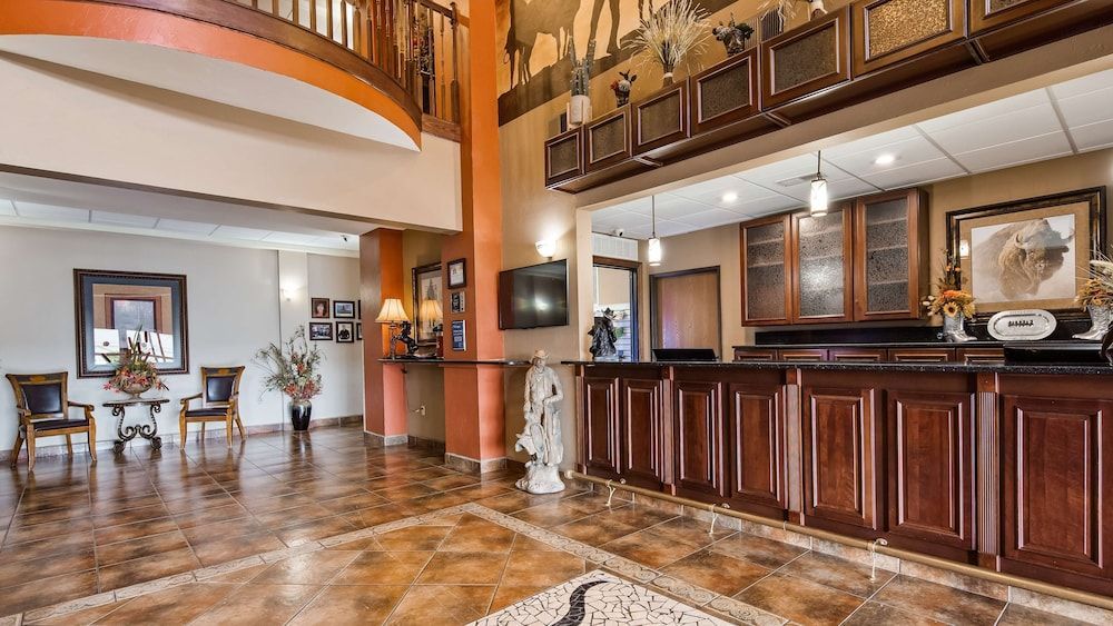 Best Western Plus Country Inn & Suites 2