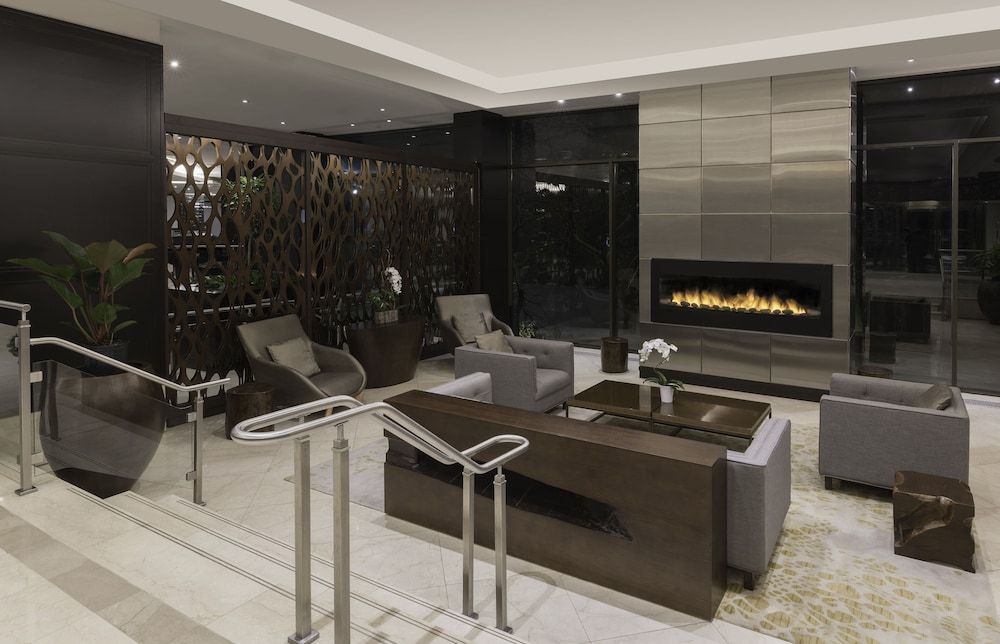 Crowne Plaza Toronto North York by IHG 1