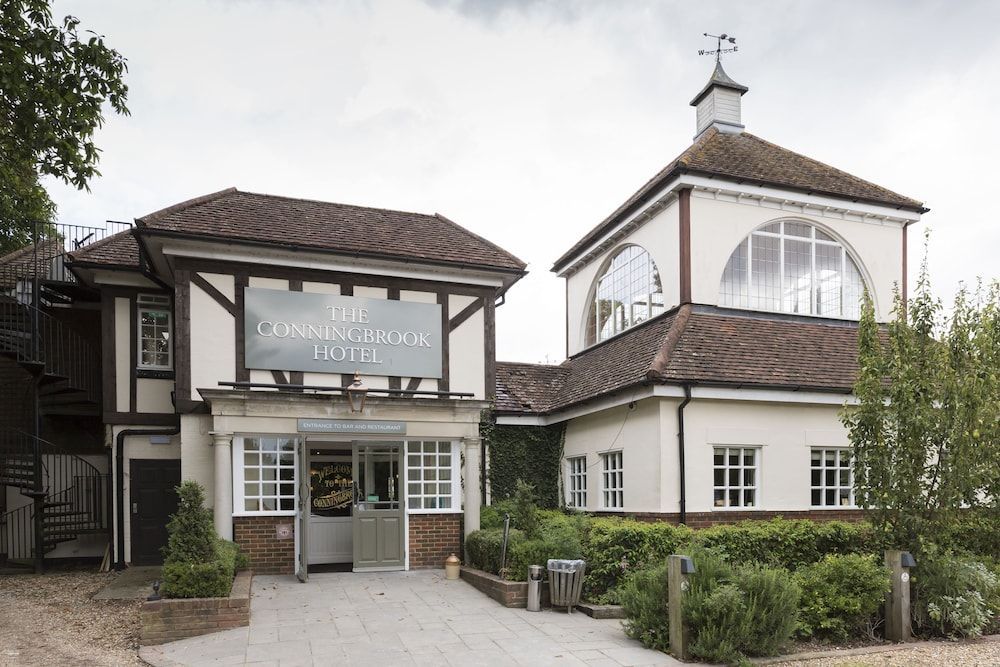 The Conningbrook Hotel 1
