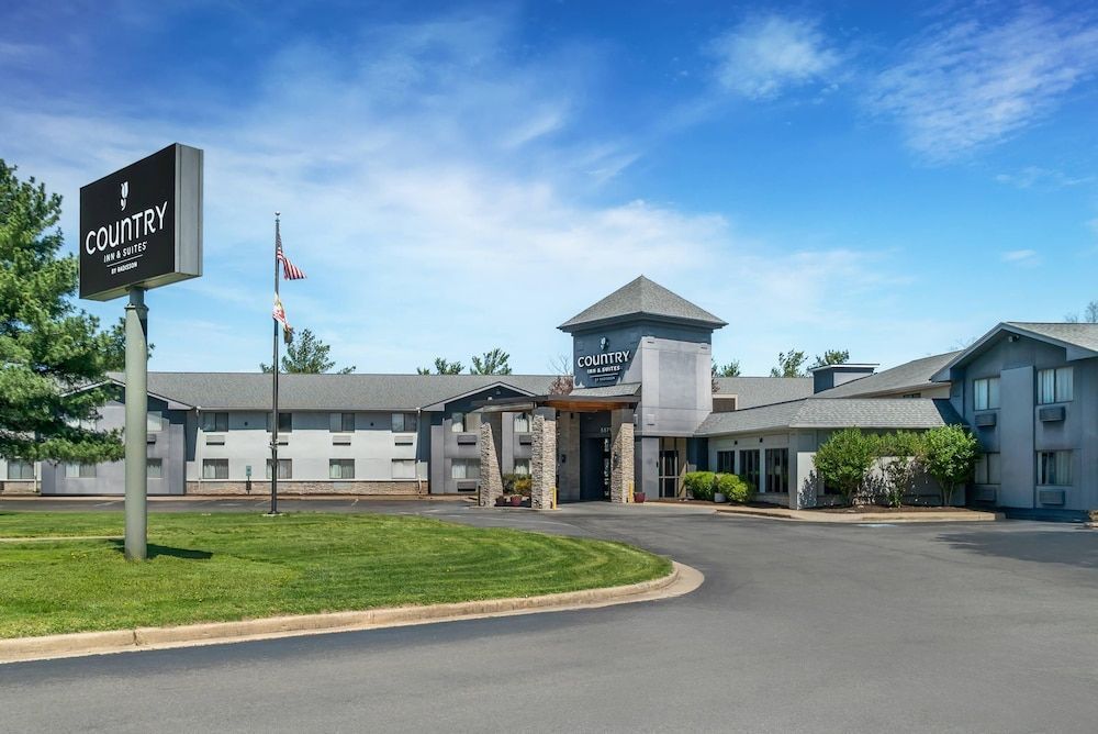 Country Inn & Suites by Radisson, Frederick, MD 1