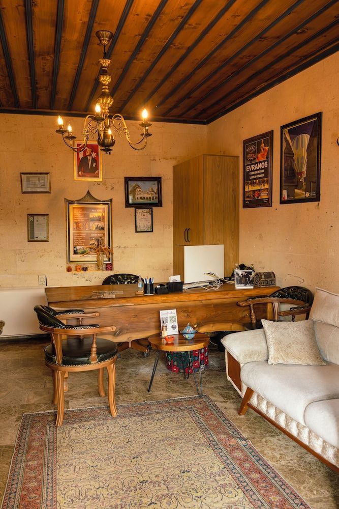 Cave Hotel Saksagan 2