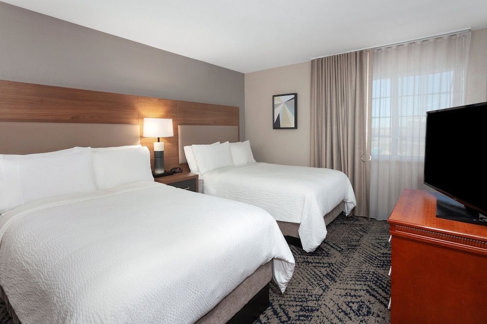 Candlewood Suites LOUISVILLE NORTH by IHG 2