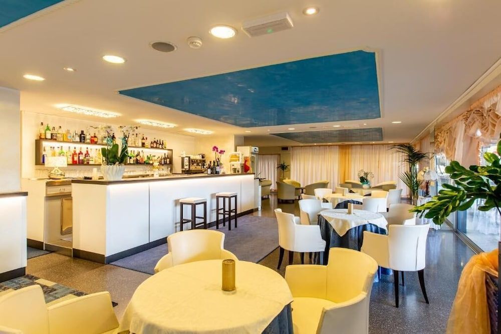 Hotel Raffaello 2