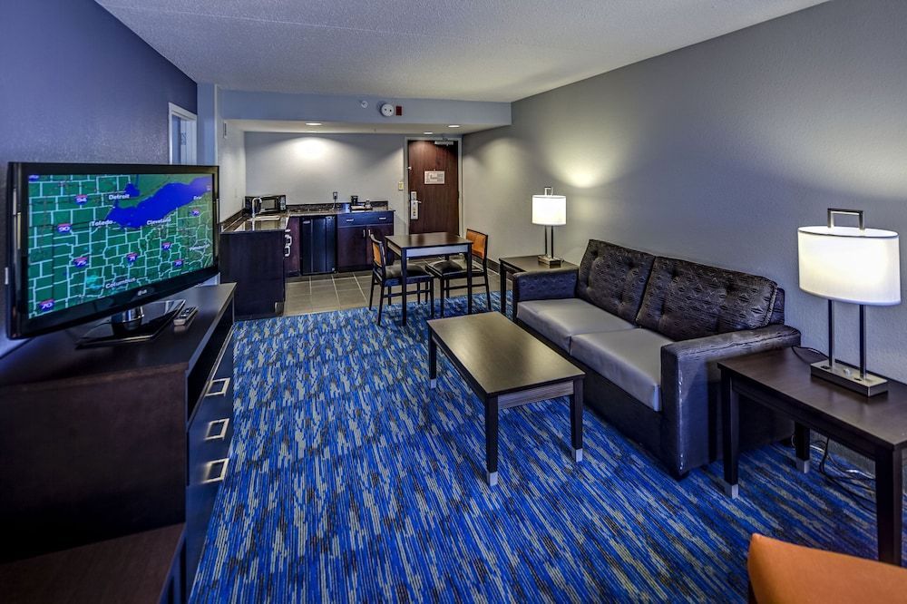Holiday Inn CLEVELAND NORTHEAST - MENTOR by IHG 2