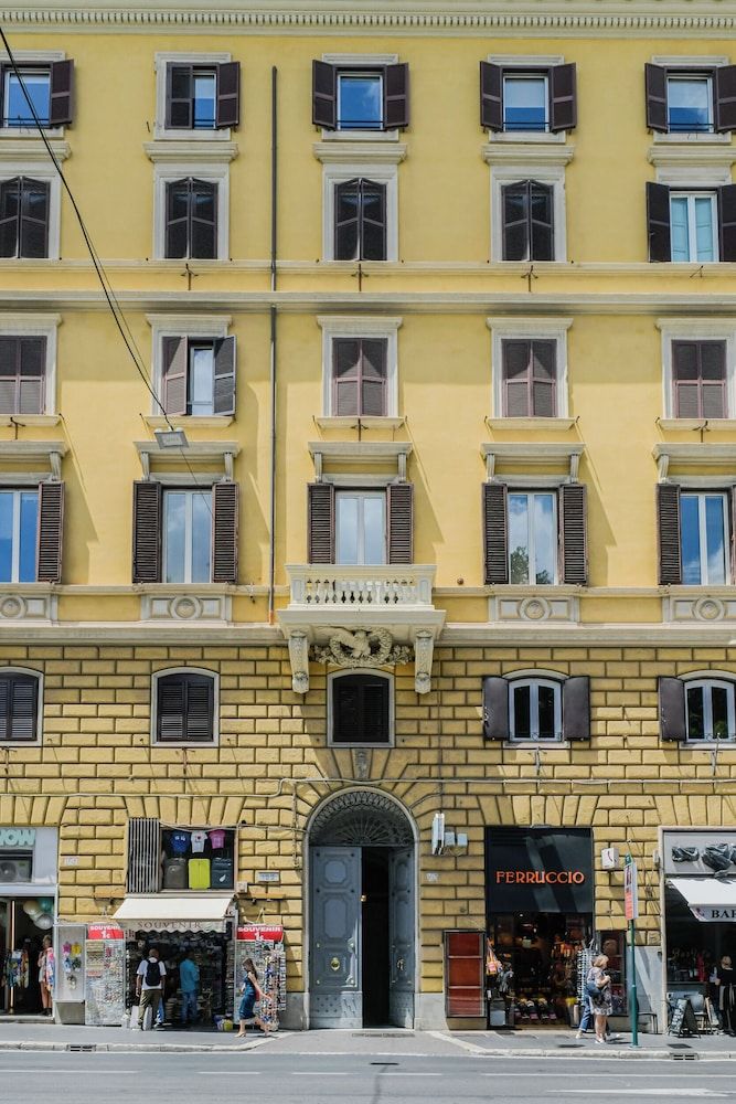 163 BOUTIQUE HOTEL 1