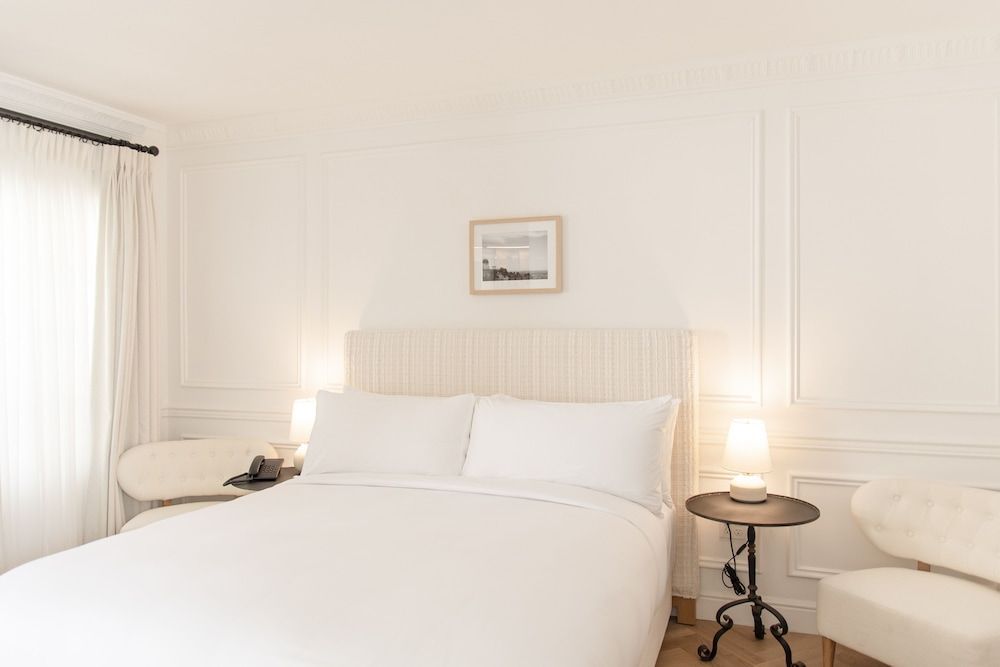 Cara Hotel 1