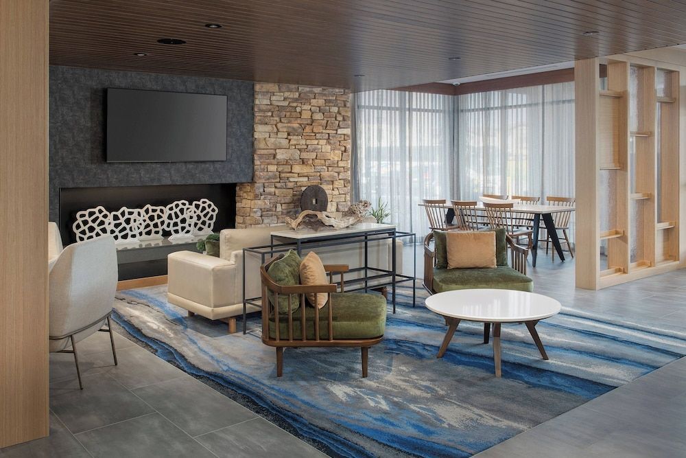 Fairfield Inn & Suites by Marriott Santa Rosa Rohnert Park 1