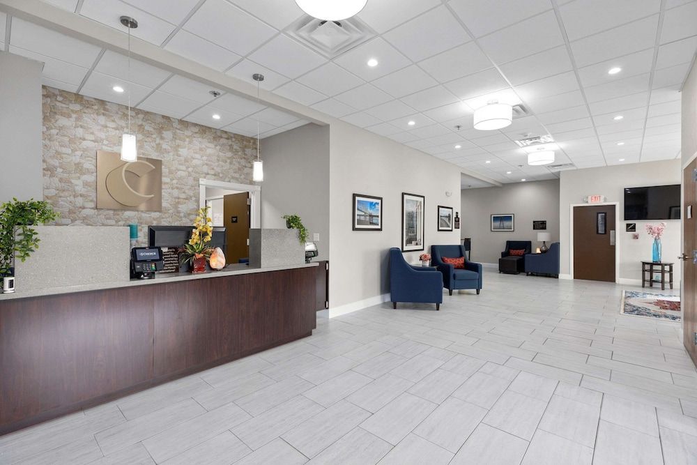 Comfort Inn & Suites Hazelwood - St Louis 2