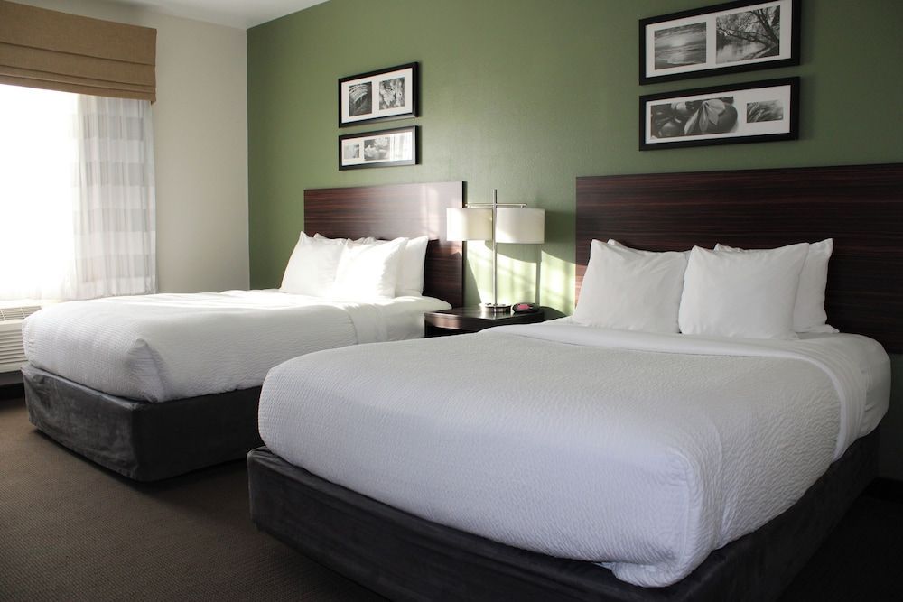 Sleep Inn & Suites Conference Center Eau Claire North 1