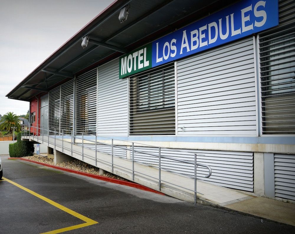 Motel Los Abedules 1