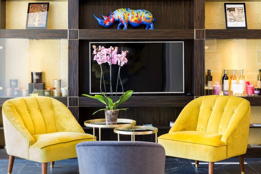 Best Western Journel Nice Saint-Laurent-du-Var 1